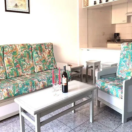 4040003 Apartment